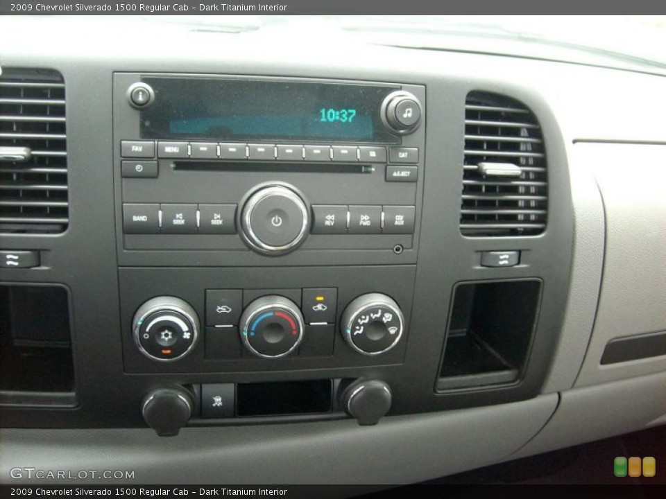 Dark Titanium Interior Controls for the 2009 Chevrolet Silverado 1500 Regular Cab #48468402