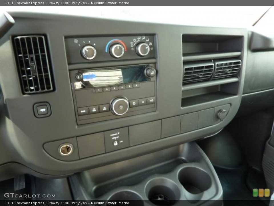 Medium Pewter Interior Controls for the 2011 Chevrolet Express Cutaway 3500 Utility Van #48468951