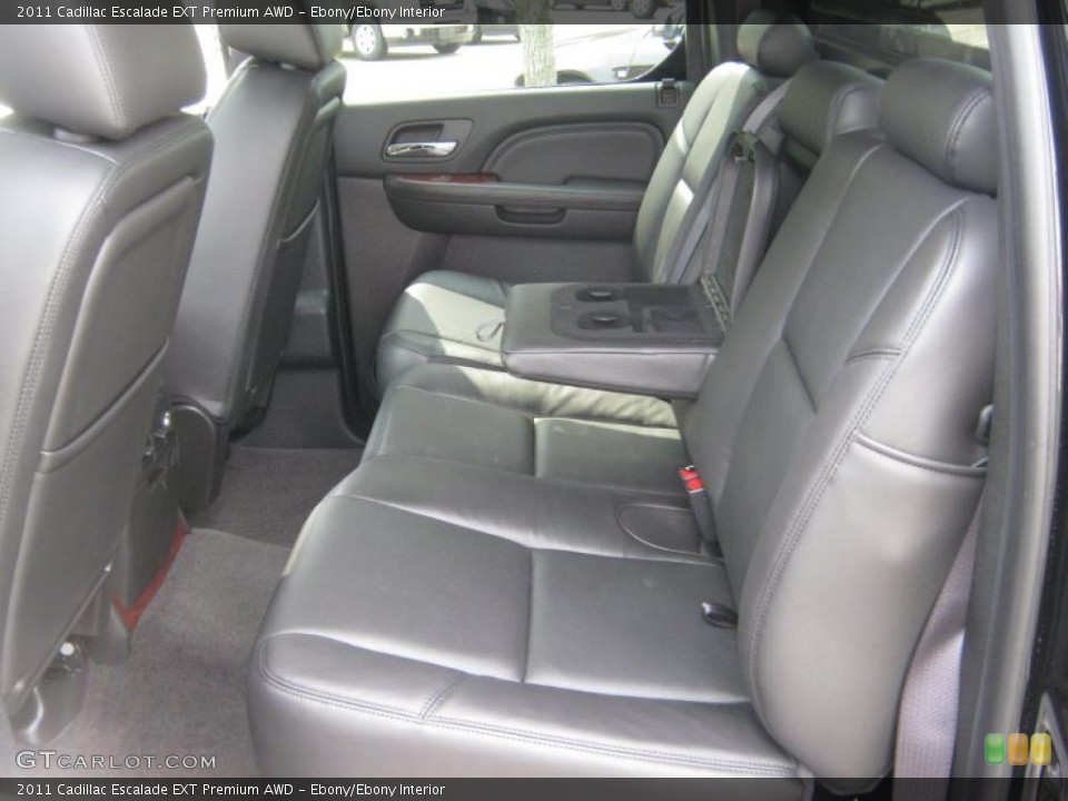 Ebony/Ebony Interior Photo for the 2011 Cadillac Escalade EXT Premium AWD #48473091