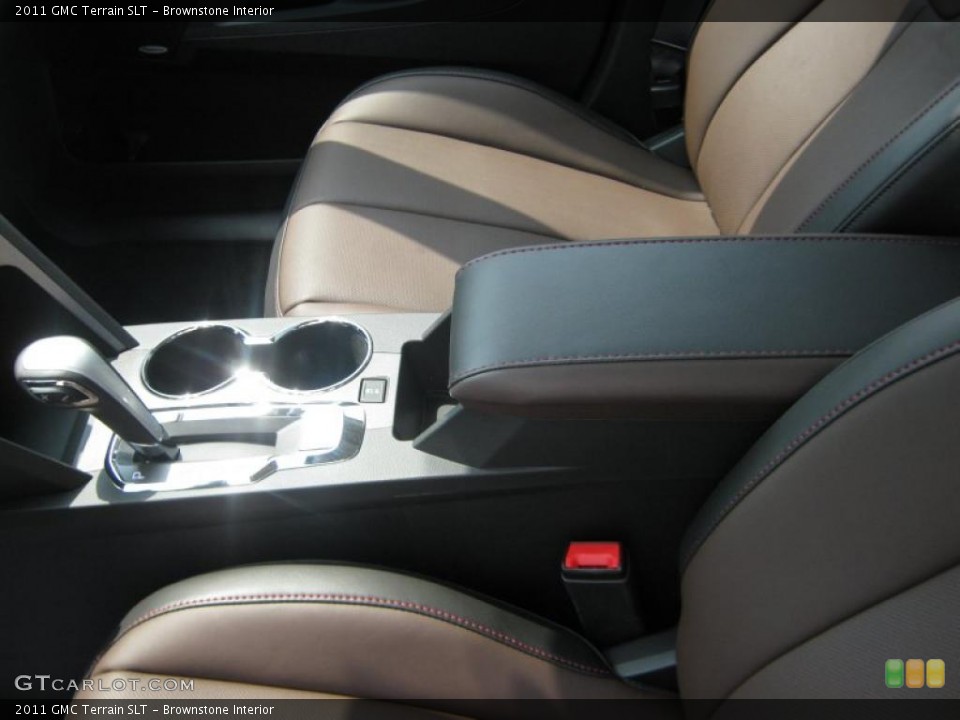 Brownstone Interior Photo for the 2011 GMC Terrain SLT #48475029