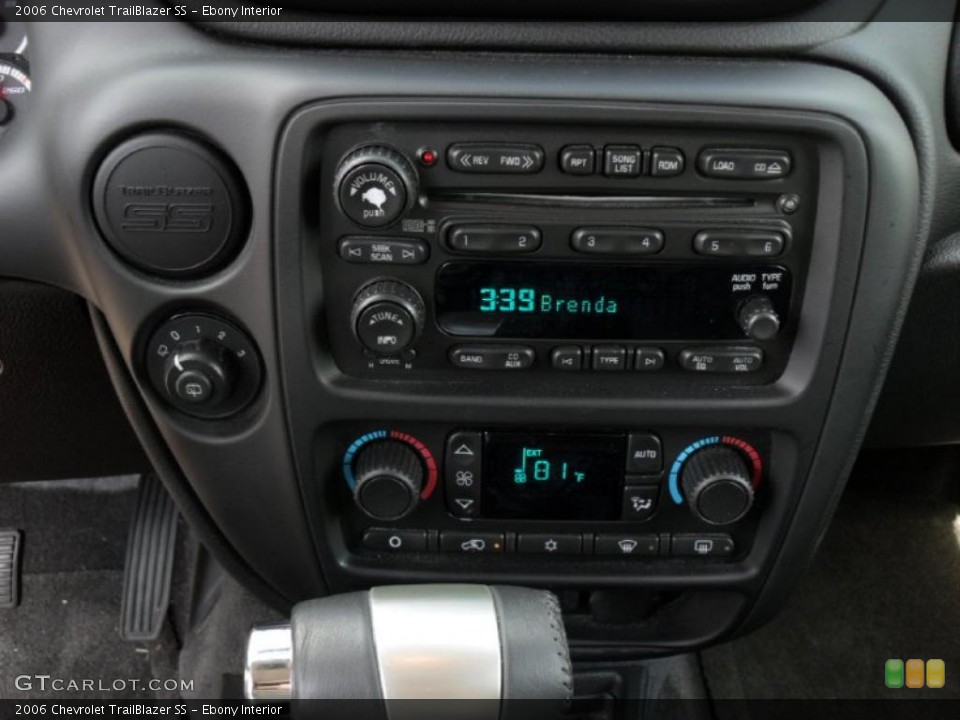 Ebony Interior Controls for the 2006 Chevrolet TrailBlazer SS #48476727