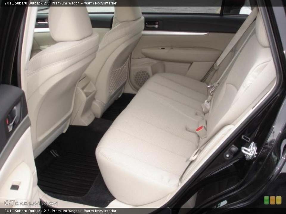 Warm Ivory Interior Photo for the 2011 Subaru Outback 2.5i Premium Wagon #48476823