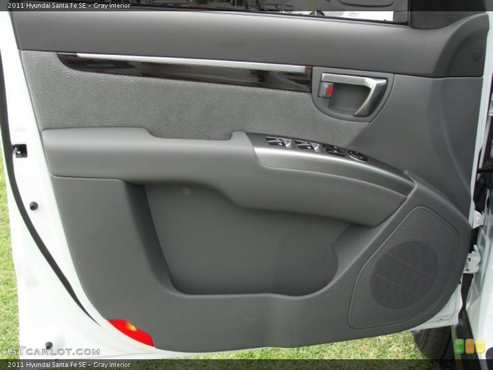 Gray Interior Door Panel for the 2011 Hyundai Santa Fe SE #48479184