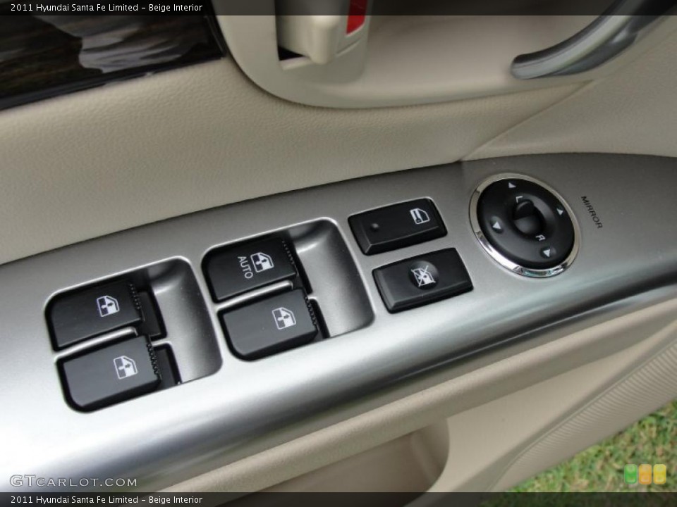 Beige Interior Controls for the 2011 Hyundai Santa Fe Limited #48479754