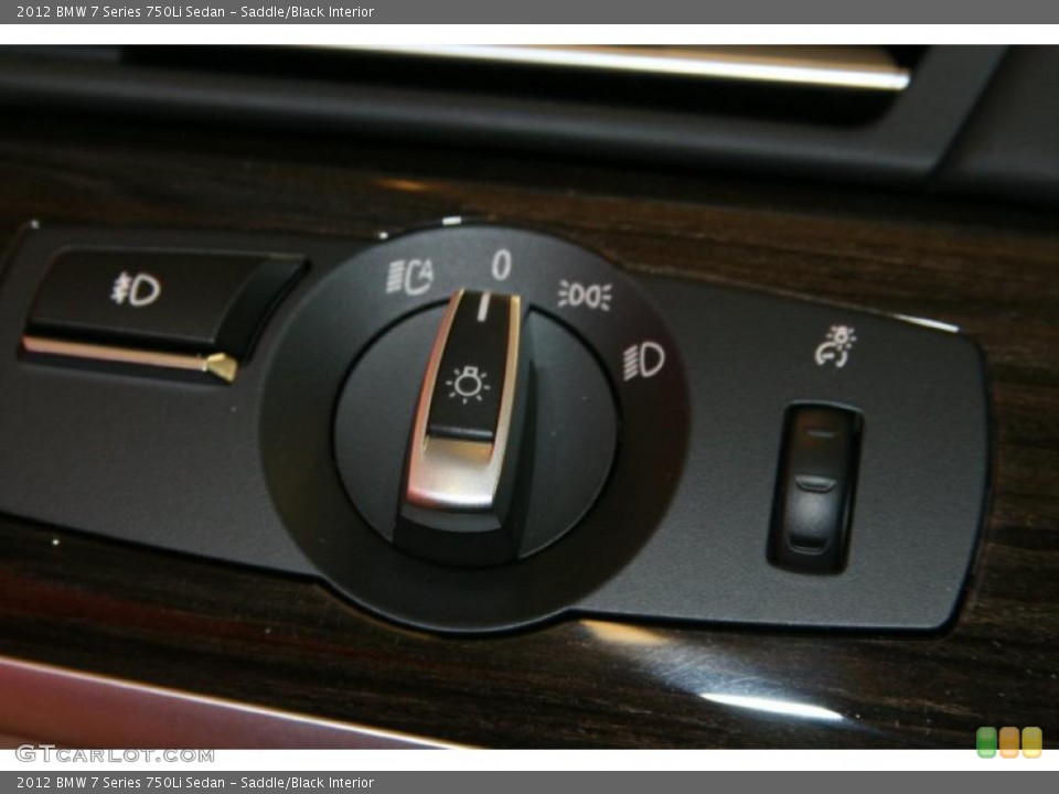 Saddle/Black Interior Controls for the 2012 BMW 7 Series 750Li Sedan #48489466