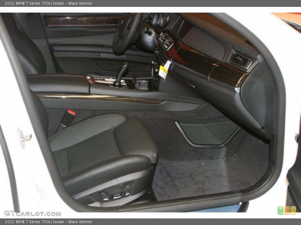 Black Interior Photo for the 2012 BMW 7 Series 750Li Sedan #48489949