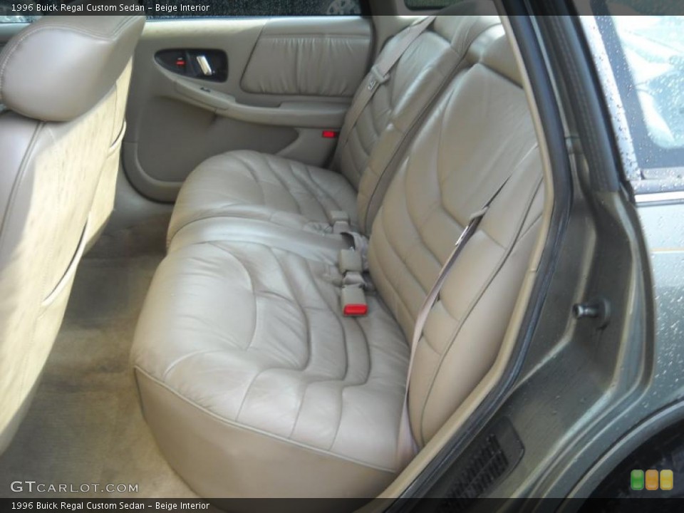 Beige Interior Photo for the 1996 Buick Regal Custom Sedan #48495295