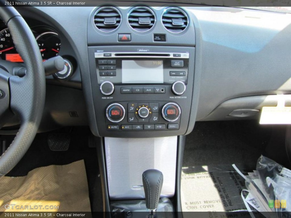 Charcoal Interior Controls for the 2011 Nissan Altima 3.5 SR #48496150