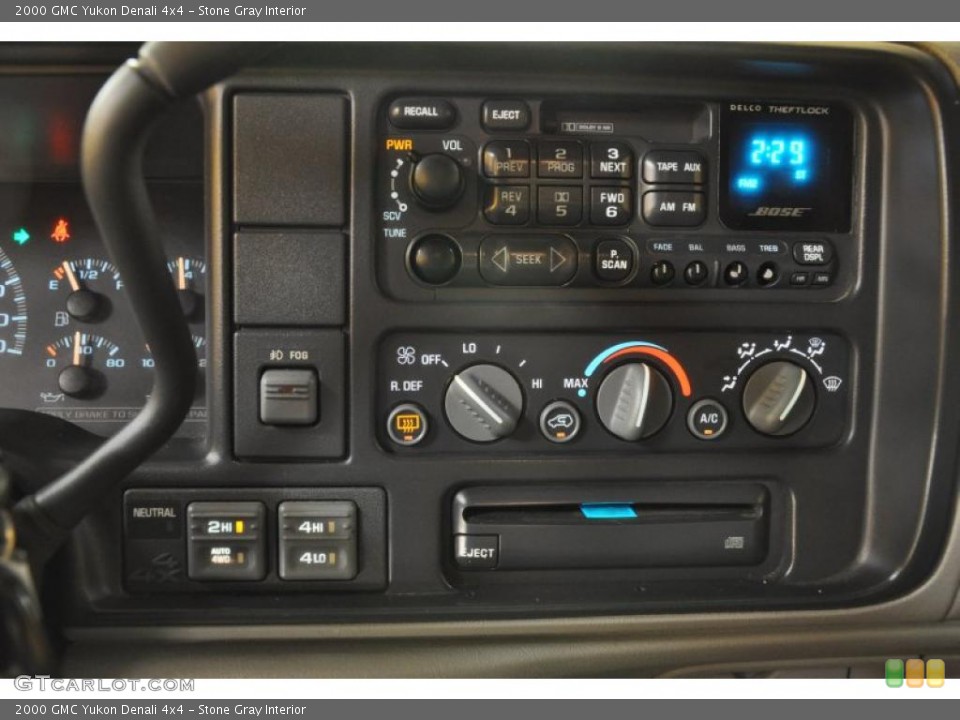 Stone Gray Interior Controls for the 2000 GMC Yukon Denali 4x4 #48497617
