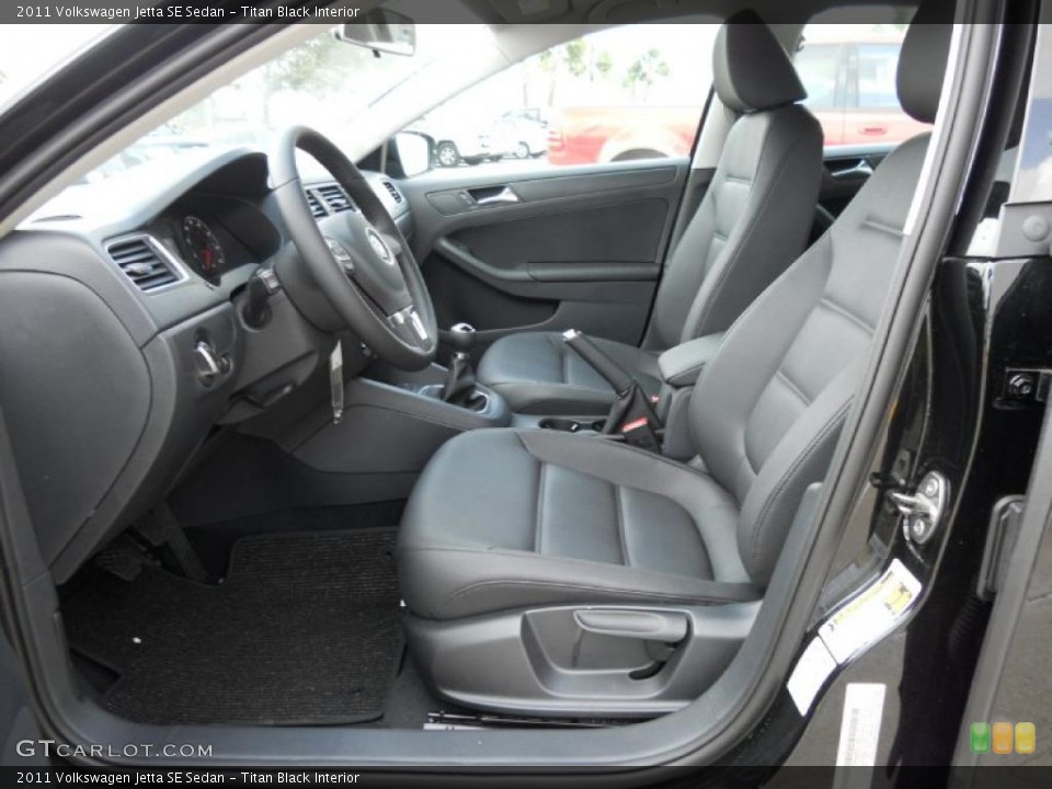 Titan Black Interior Photo for the 2011 Volkswagen Jetta SE Sedan #48497953