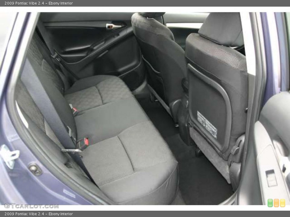 Ebony Interior Photo for the 2009 Pontiac Vibe 2.4 #48503718