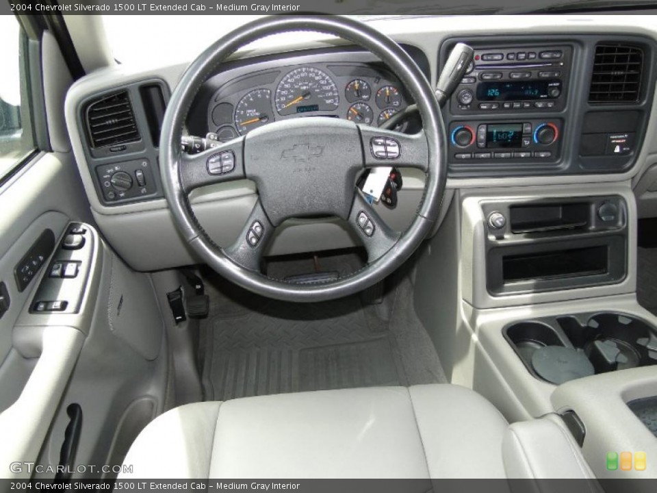 Medium Gray Interior Dashboard for the 2004 Chevrolet Silverado 1500 LT Extended Cab #48505584