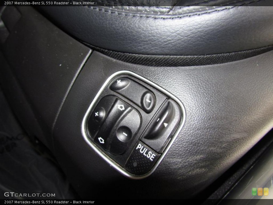 Black Interior Controls for the 2007 Mercedes-Benz SL 550 Roadster #48508545