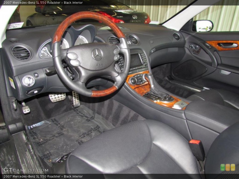 Black Interior Prime Interior for the 2007 Mercedes-Benz SL 550 Roadster #48508560