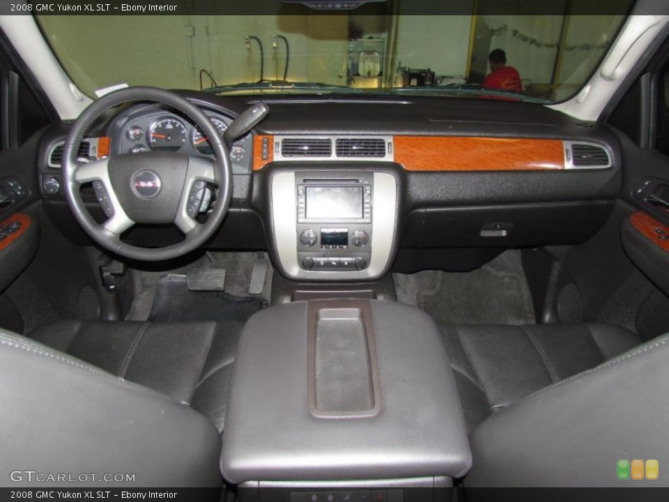 Ebony Interior Dashboard for the 2008 GMC Yukon XL SLT #48508990