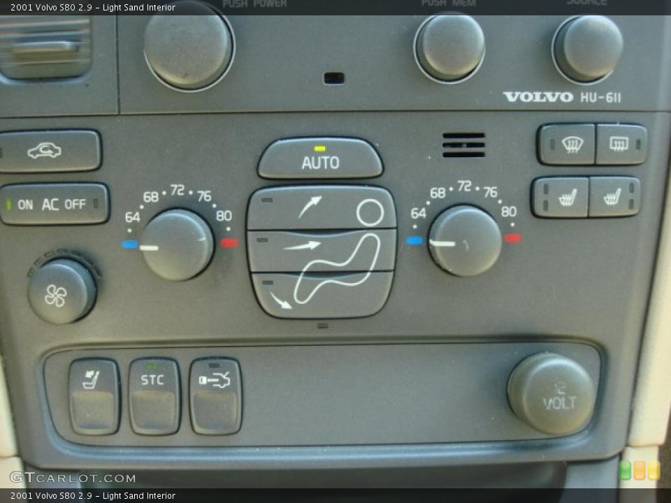 Light Sand Interior Controls for the 2001 Volvo S80 2.9 #48511873
