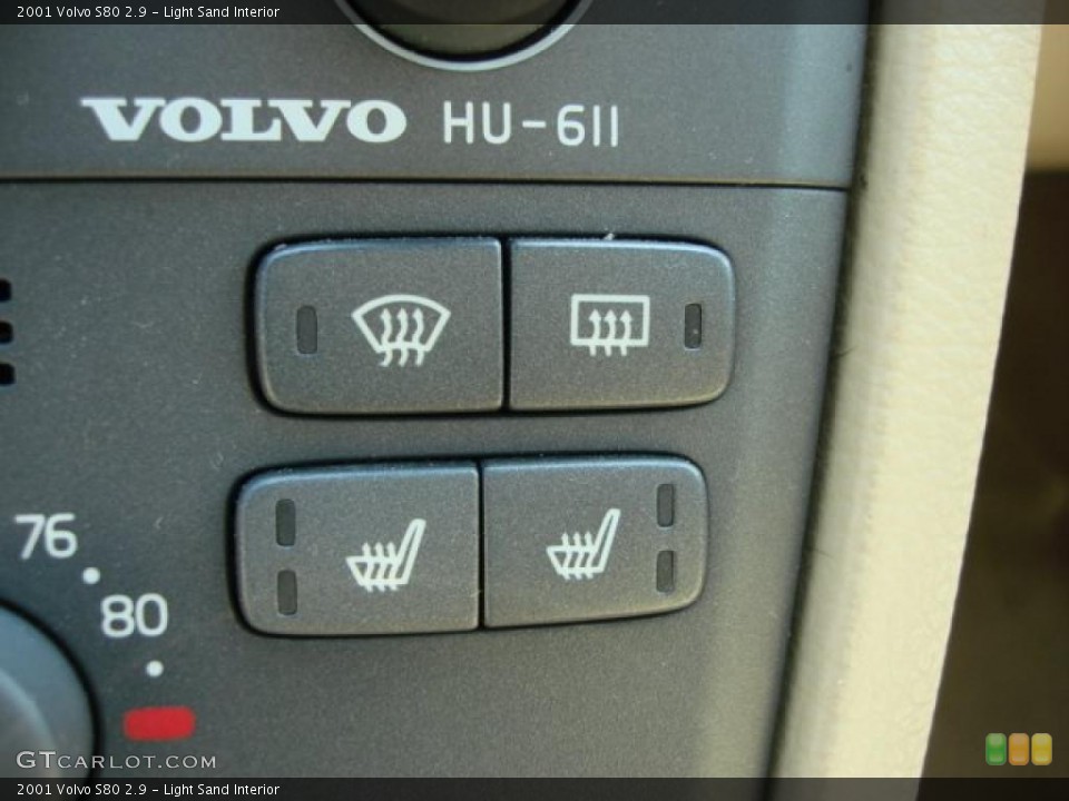 Light Sand Interior Controls for the 2001 Volvo S80 2.9 #48511885