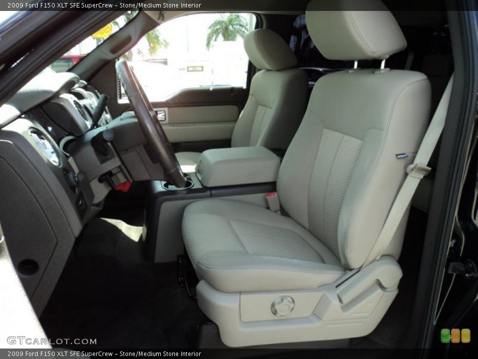 Stone/Medium Stone Interior Photo for the 2009 Ford F150 XLT SFE SuperCrew #48512638