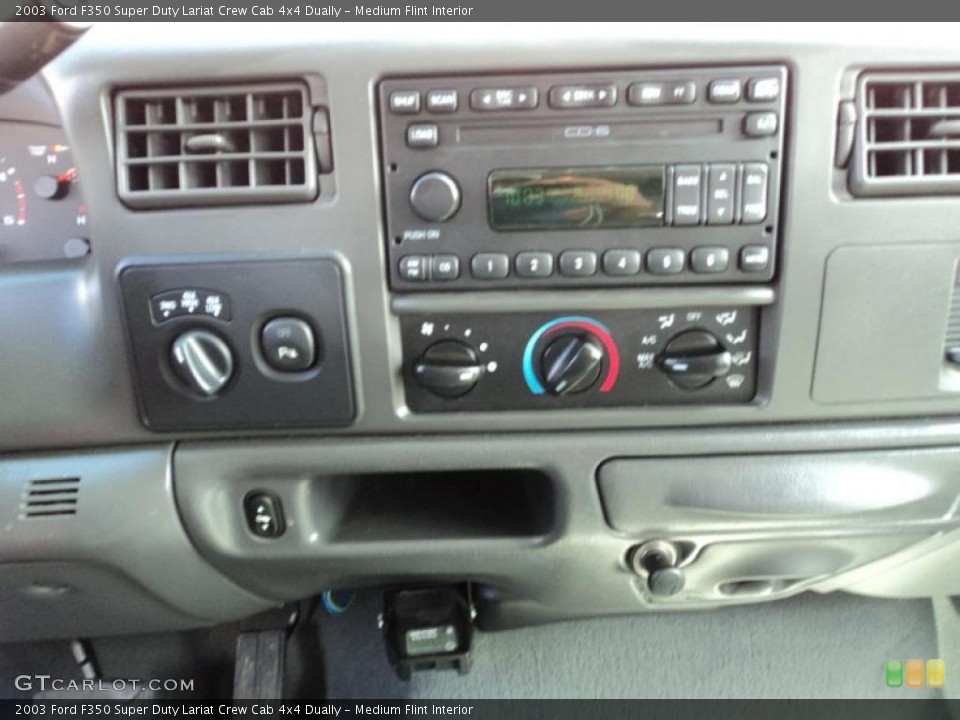 Medium Flint Interior Controls for the 2003 Ford F350 Super Duty Lariat Crew Cab 4x4 Dually #48514567