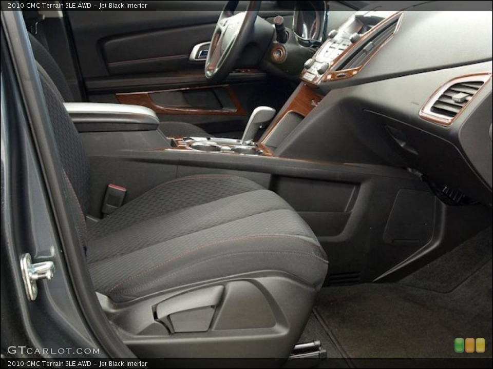 Jet Black Interior Photo for the 2010 GMC Terrain SLE AWD #48517054