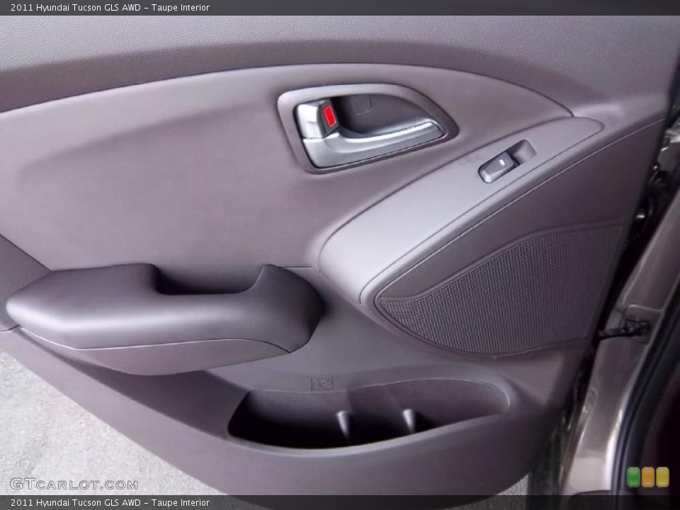 Taupe Interior Door Panel for the 2011 Hyundai Tucson GLS AWD #48522475