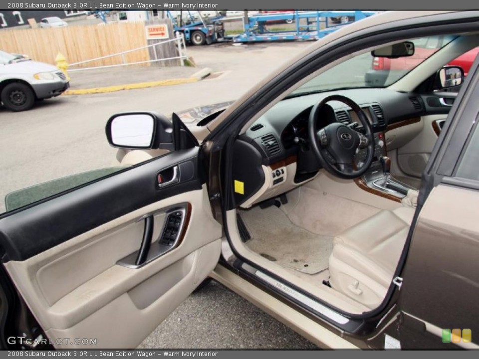 Warm Ivory Interior Photo for the 2008 Subaru Outback 3.0R L.L.Bean Edition Wagon #48530540