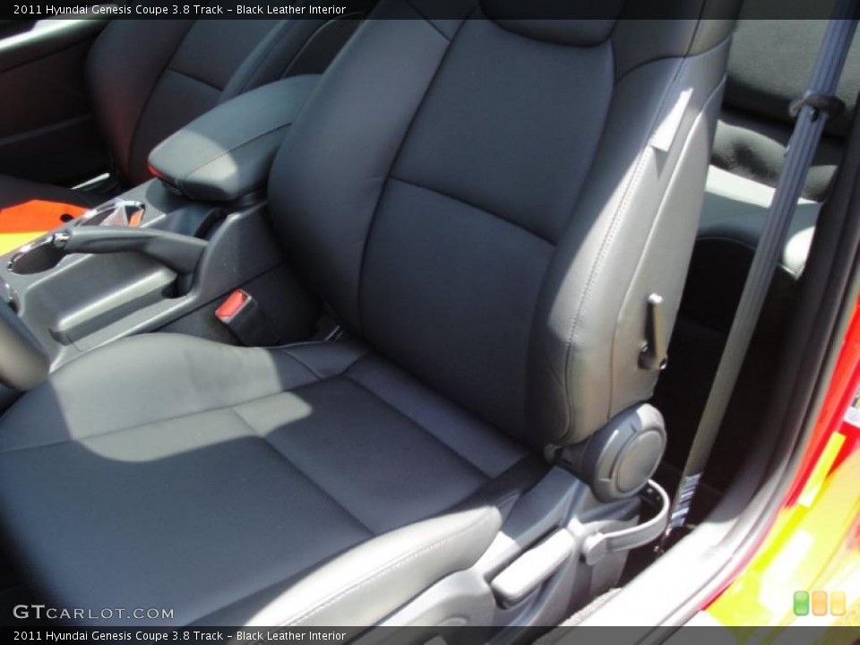 Black Leather Interior Photo for the 2011 Hyundai Genesis Coupe 3.8 Track #48531761
