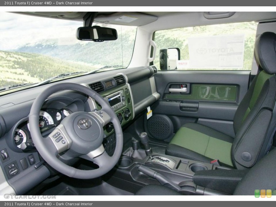 Dark Charcoal Interior Photo for the 2011 Toyota FJ Cruiser 4WD #48534380
