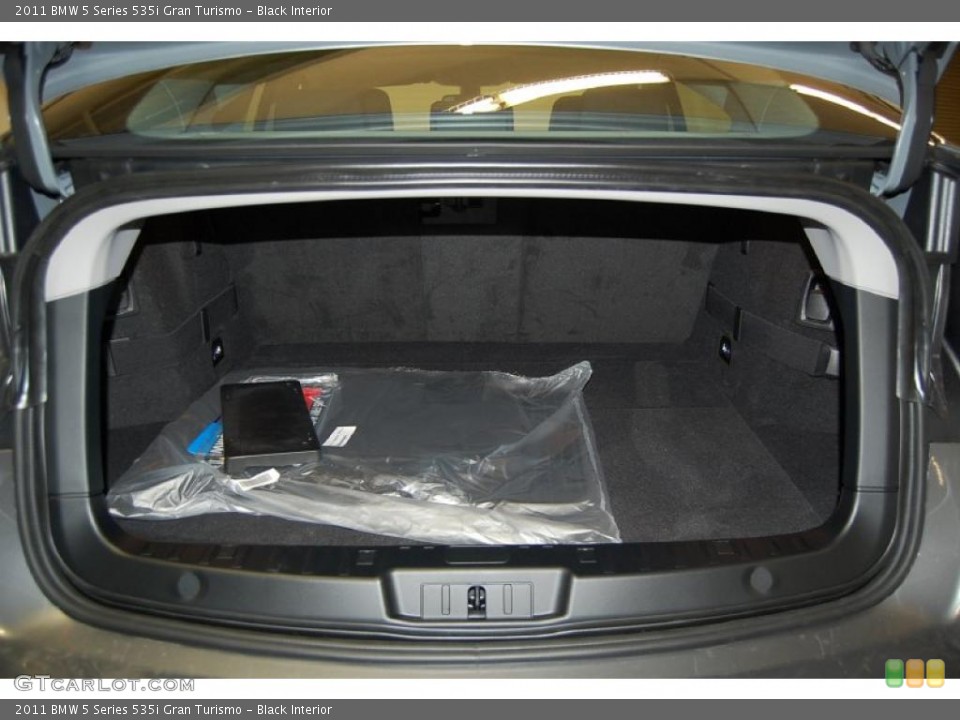 Black Interior Trunk for the 2011 BMW 5 Series 535i Gran Turismo #48544184
