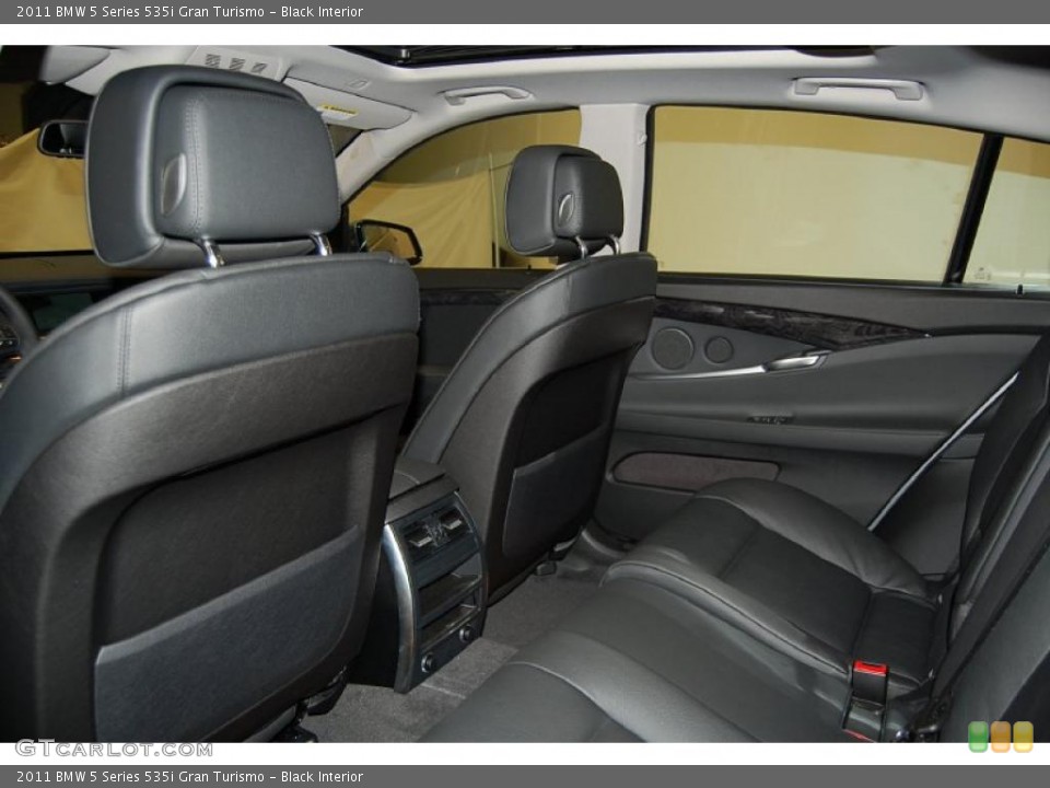 Black Interior Photo for the 2011 BMW 5 Series 535i Gran Turismo #48544316