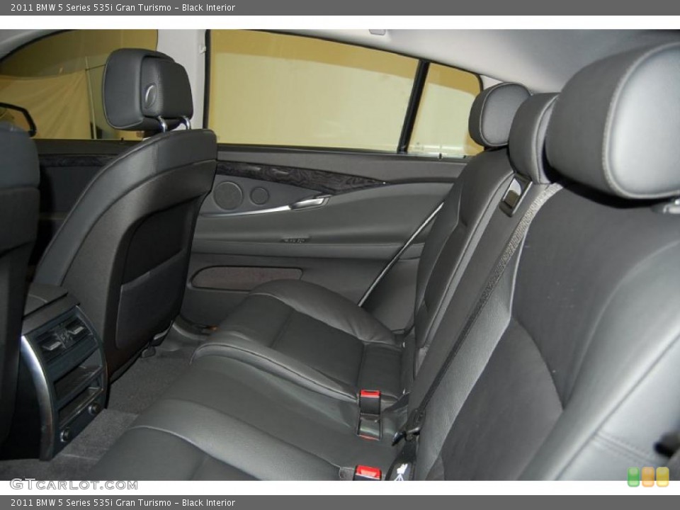 Black Interior Photo for the 2011 BMW 5 Series 535i Gran Turismo #48544325