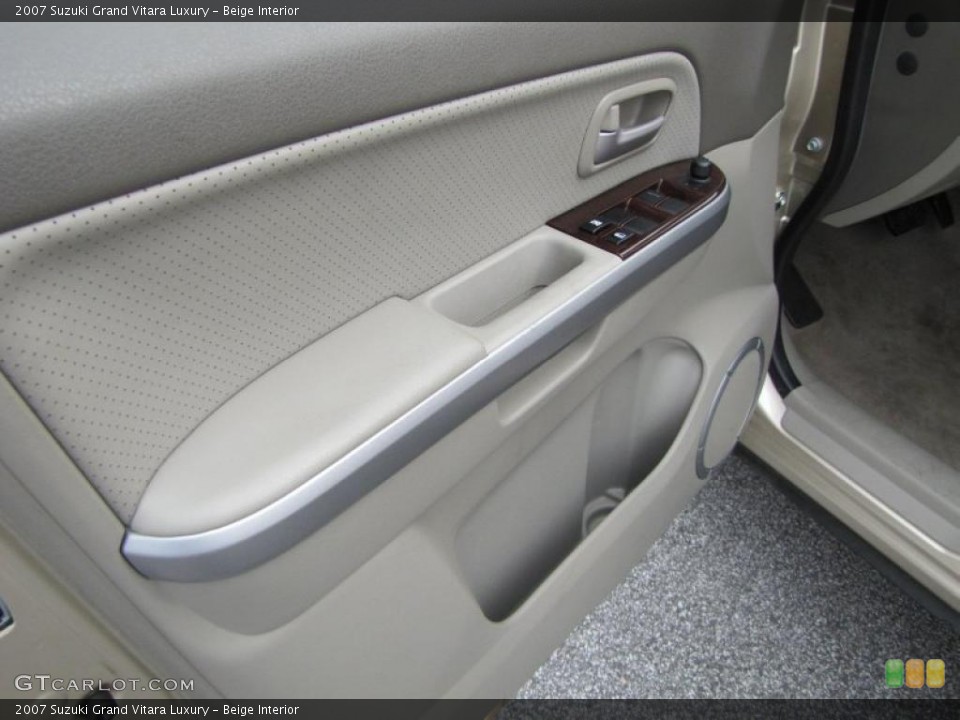 Beige Interior Door Panel for the 2007 Suzuki Grand Vitara Luxury #48552968