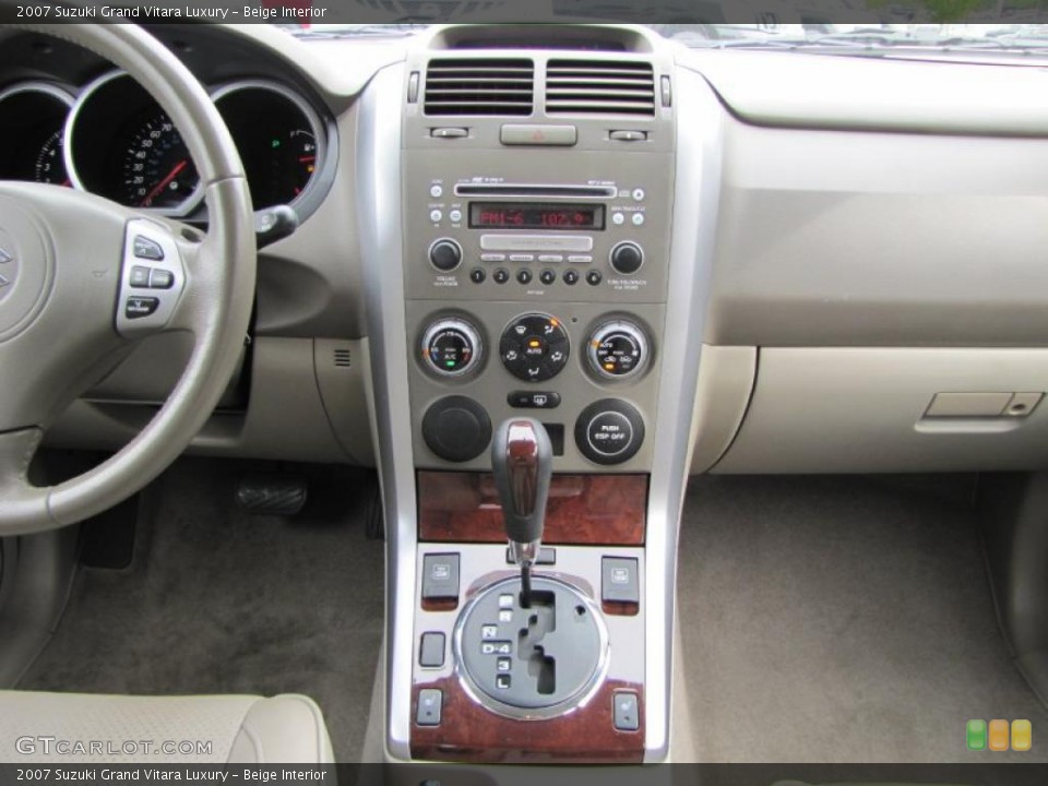 Beige Interior Controls for the 2007 Suzuki Grand Vitara Luxury #48553010