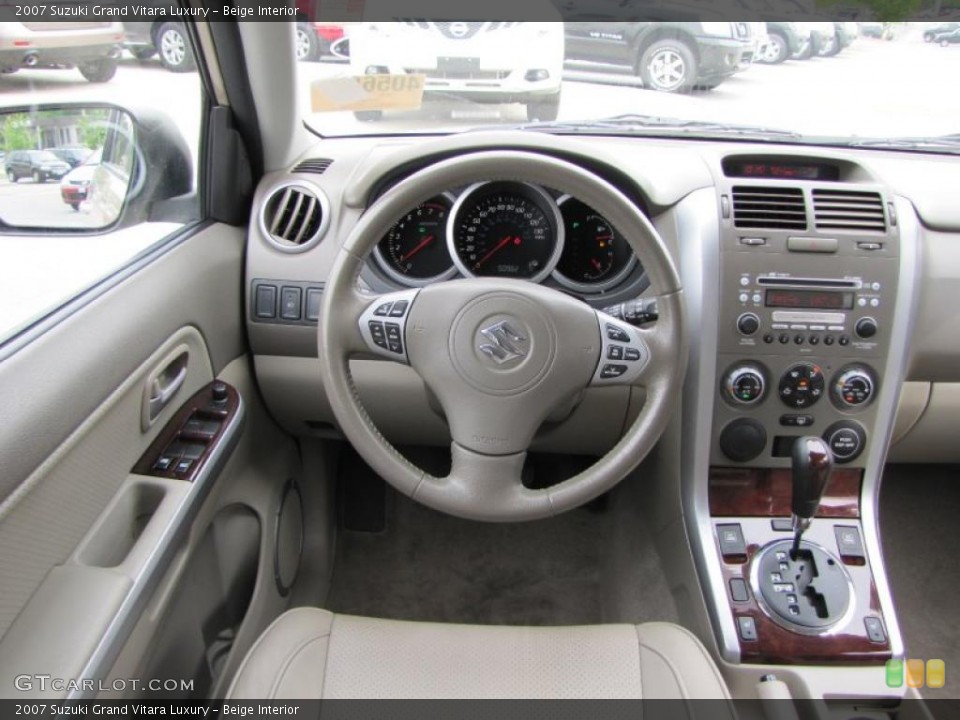 Beige Interior Dashboard for the 2007 Suzuki Grand Vitara Luxury #48553019