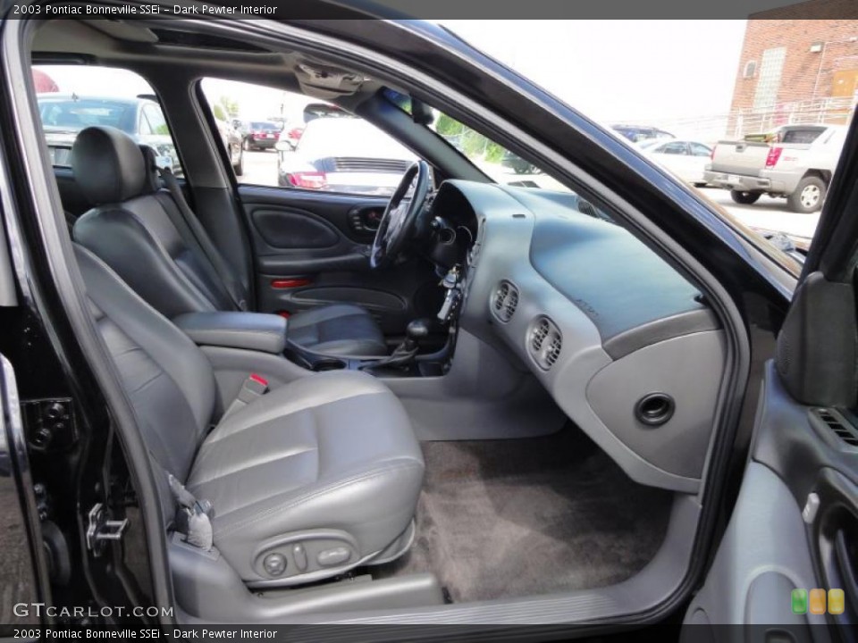 Dark Pewter Interior Photo for the 2003 Pontiac Bonneville SSEi #48554297