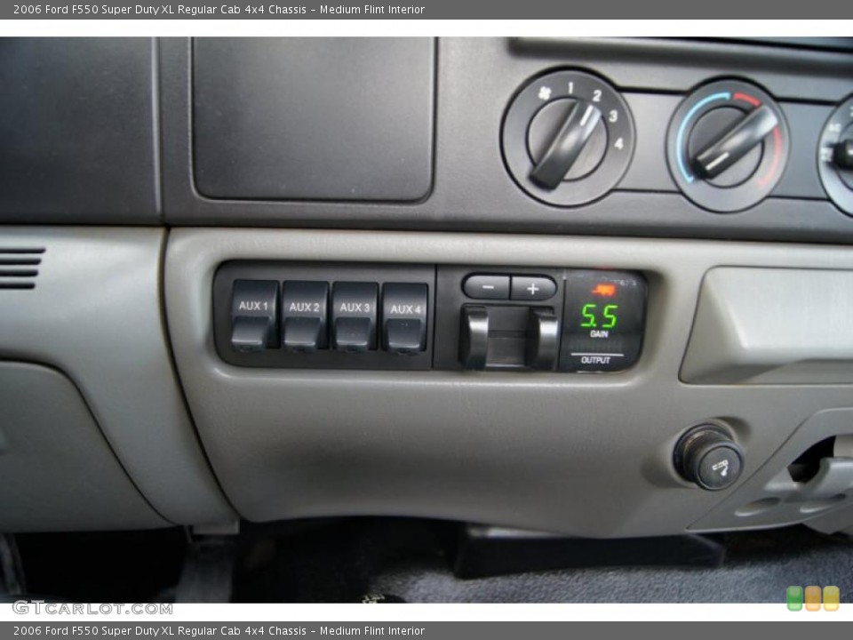 Medium Flint Interior Controls for the 2006 Ford F550 Super Duty XL Regular Cab 4x4 Chassis #48556889