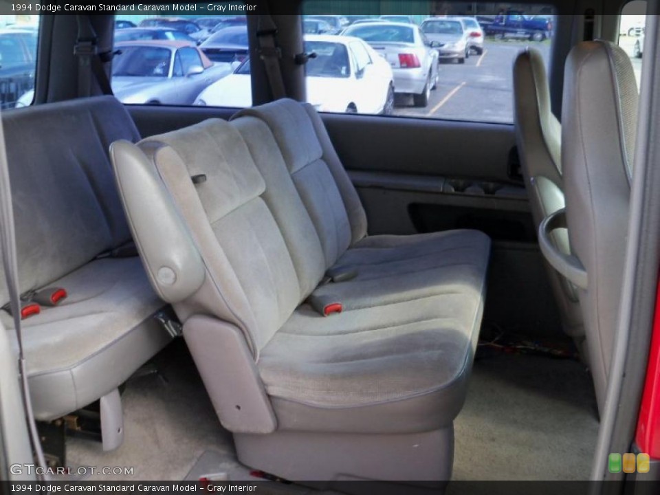 Gray Interior Photo for the 1994 Dodge Caravan  #48559025