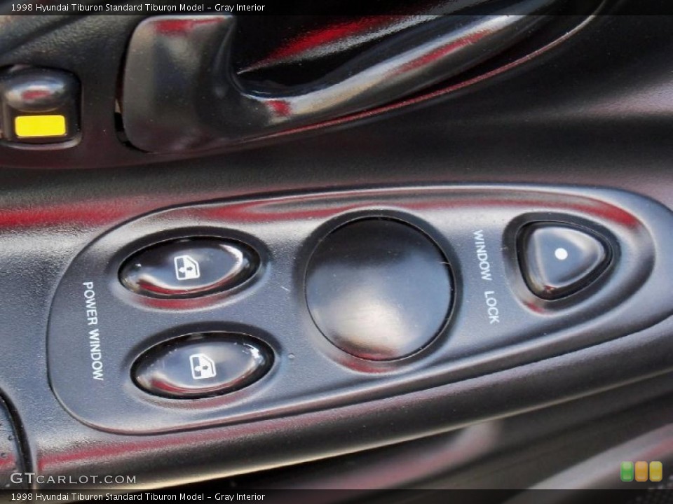 Gray Interior Controls for the 1998 Hyundai Tiburon  #48559685