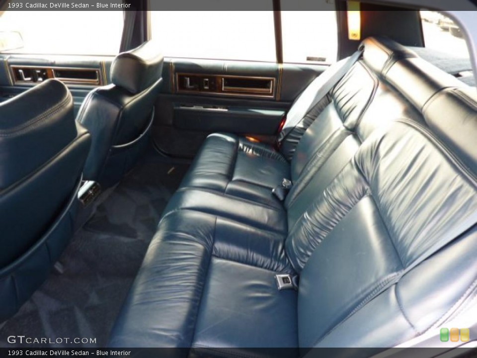 Blue Interior Photo for the 1993 Cadillac DeVille Sedan #48564460