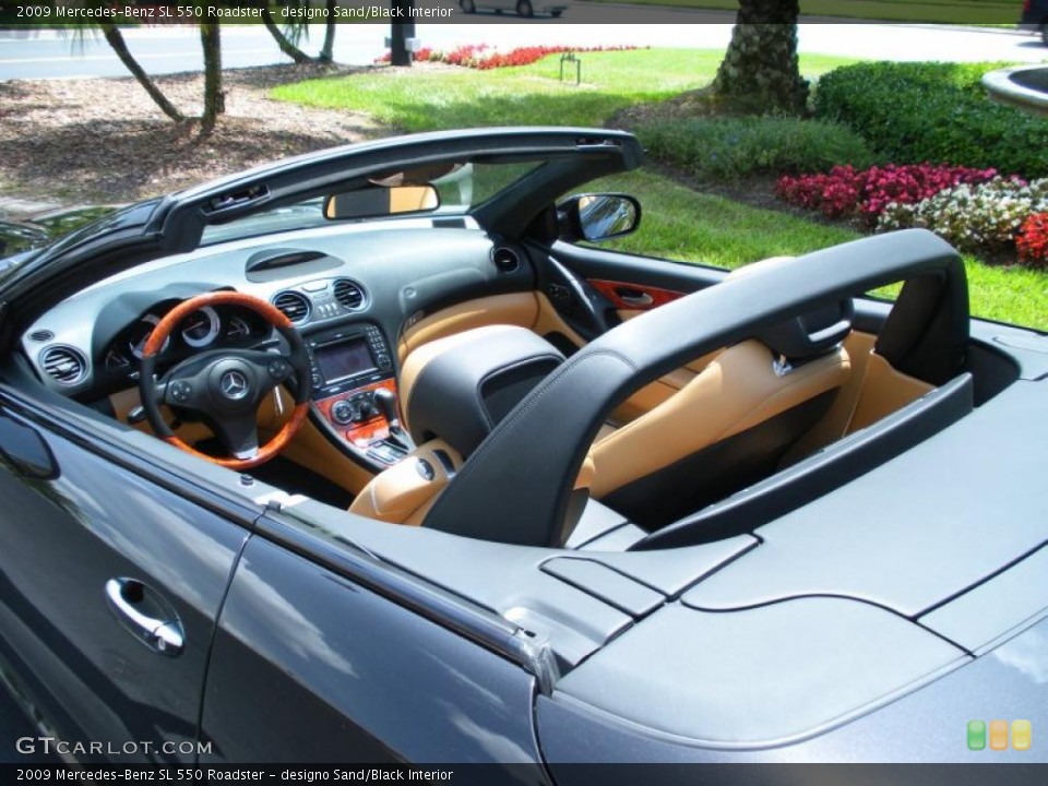 designo Sand/Black Interior Photo for the 2009 Mercedes-Benz SL 550 Roadster #48564910