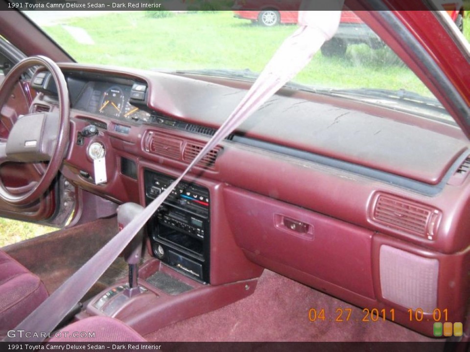 Dark Red Interior Photo for the 1991 Toyota Camry Deluxe Sedan #48566188
