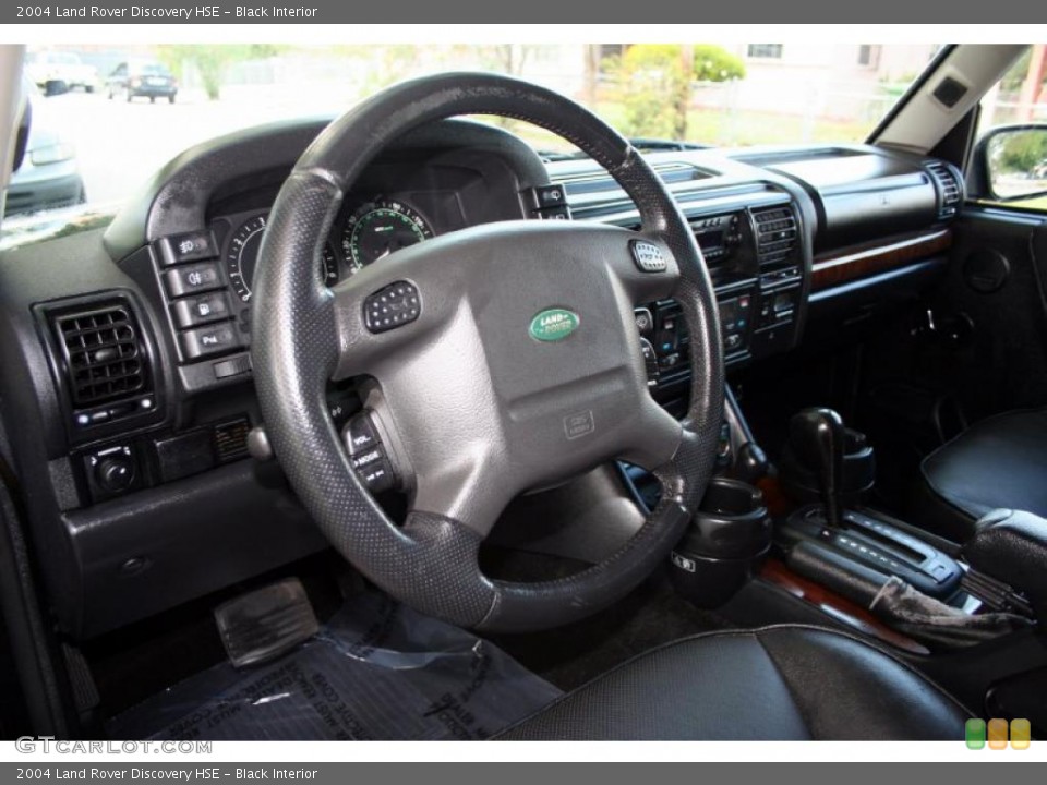 Black Interior Photo for the 2004 Land Rover Discovery HSE #48573041