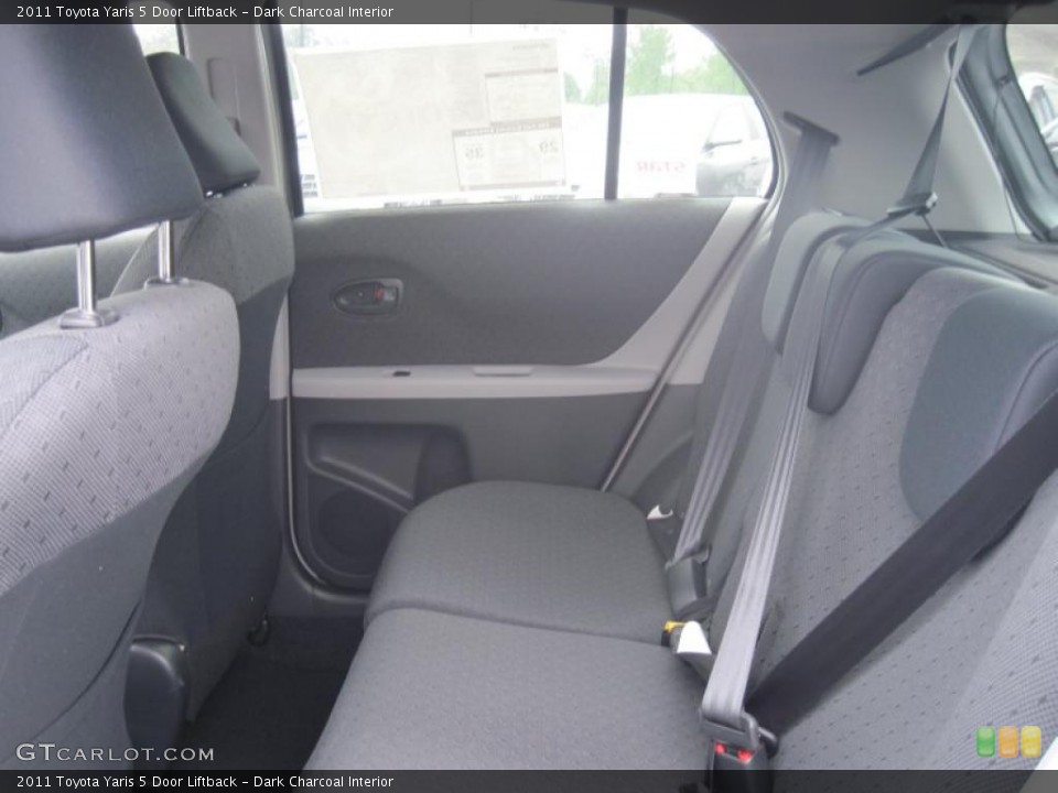 Dark Charcoal Interior Photo for the 2011 Toyota Yaris 5 Door Liftback #48573797