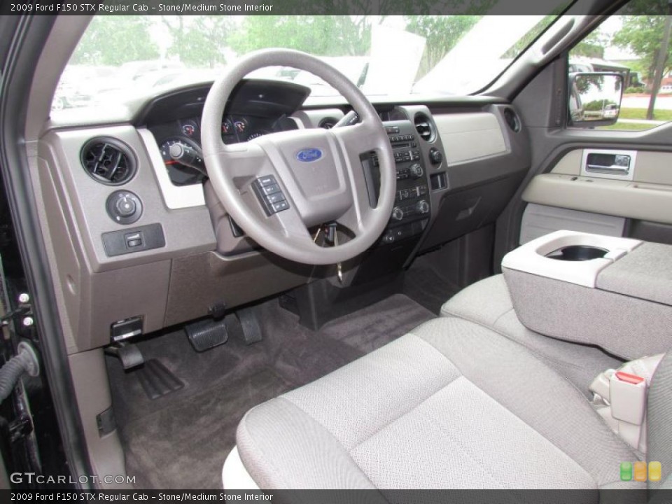 Stone/Medium Stone Interior Photo for the 2009 Ford F150 STX Regular Cab #48578766