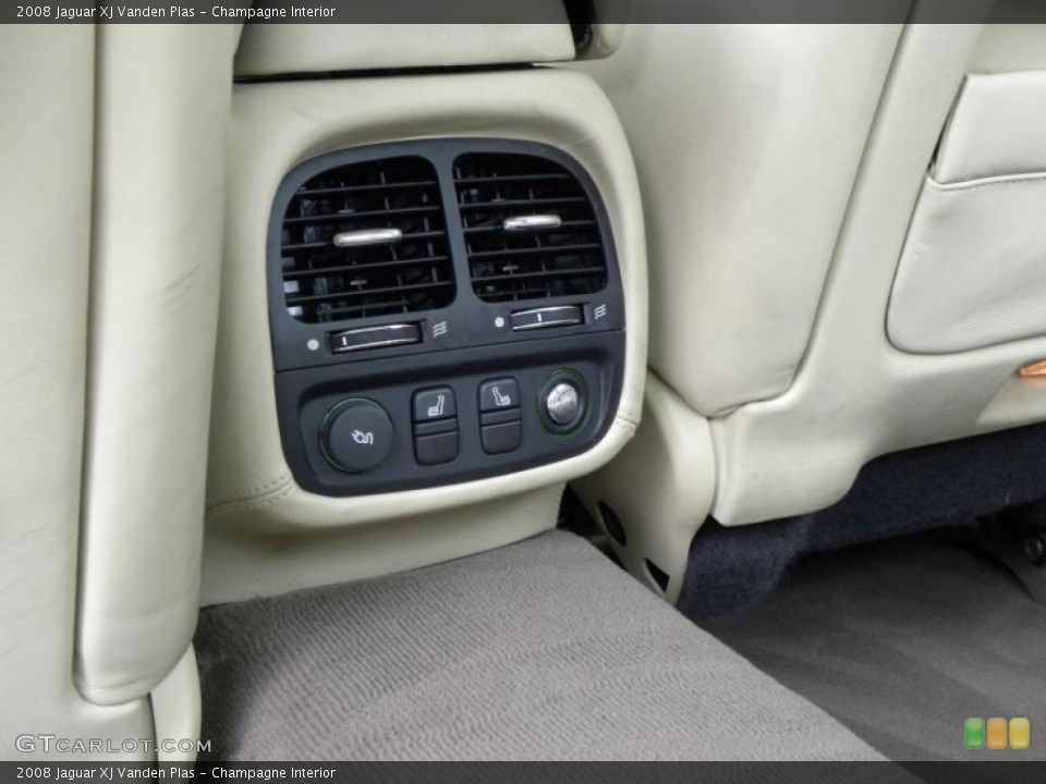 Champagne Interior Controls for the 2008 Jaguar XJ Vanden Plas #48580482