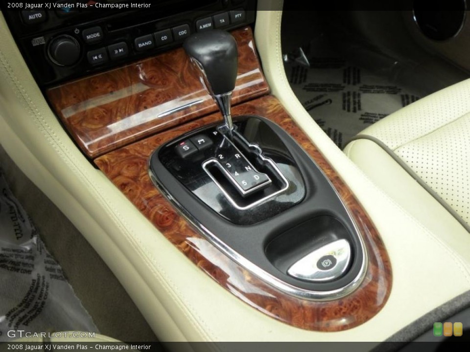 Champagne Interior Transmission for the 2008 Jaguar XJ Vanden Plas #48580536