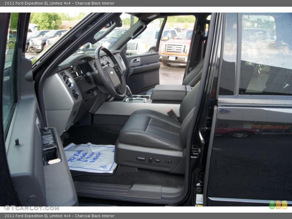 Charcoal Black Interior Photo for the 2011 Ford Expedition EL Limited 4x4 #48581956