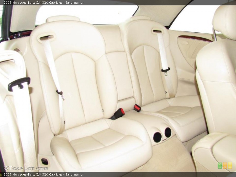 Sand Interior Photo for the 2005 Mercedes-Benz CLK 320 Cabriolet #48582661