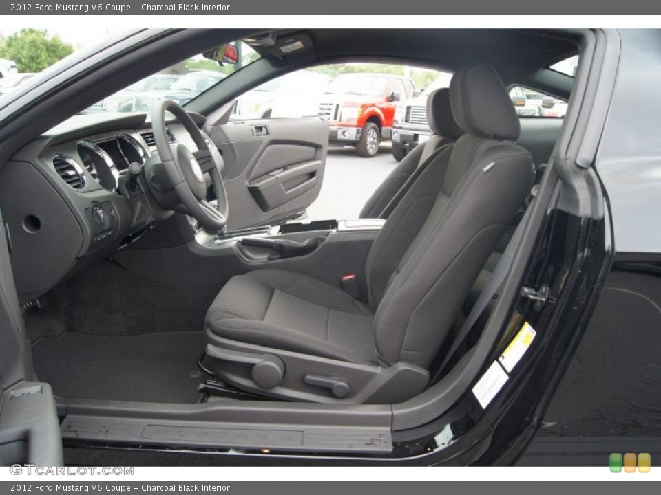 Charcoal Black Interior Photo for the 2012 Ford Mustang V6 Coupe #48583240