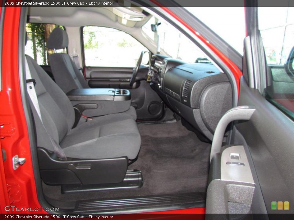 Ebony Interior Photo for the 2009 Chevrolet Silverado 1500 LT Crew Cab #48593395